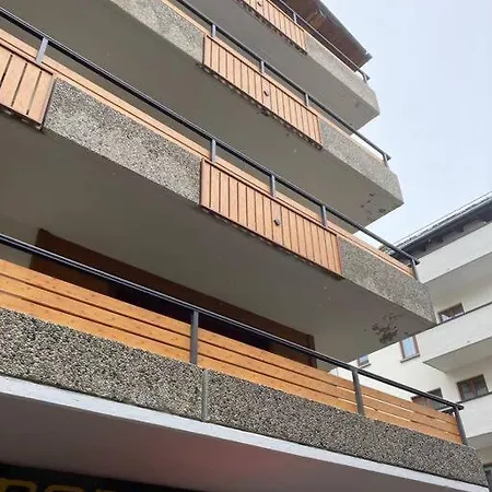 At The Heart Of Fee Apartman *